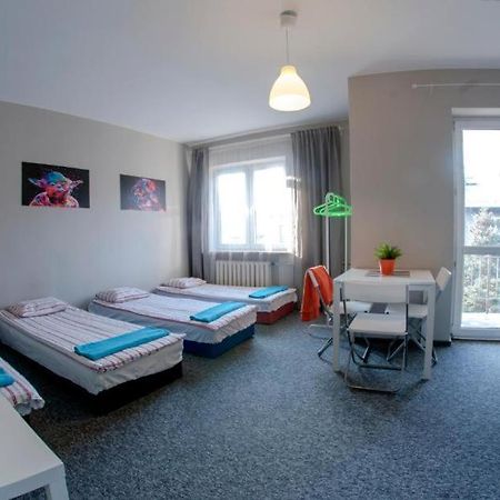 Place4Us Warsaw Luaran gambar