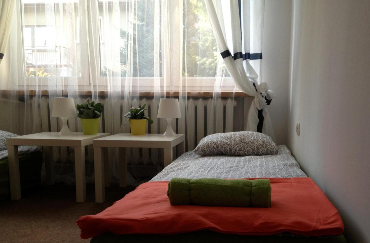Place4Us Warsaw Bilik gambar